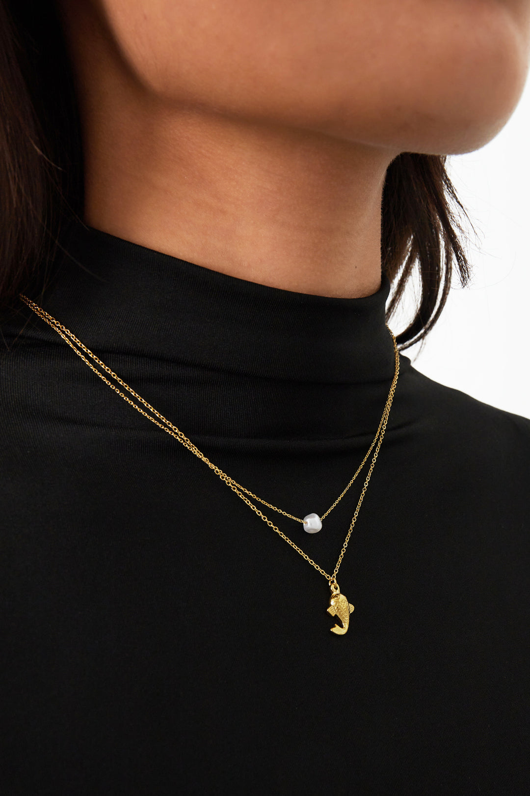 Fish and pearl Necklace