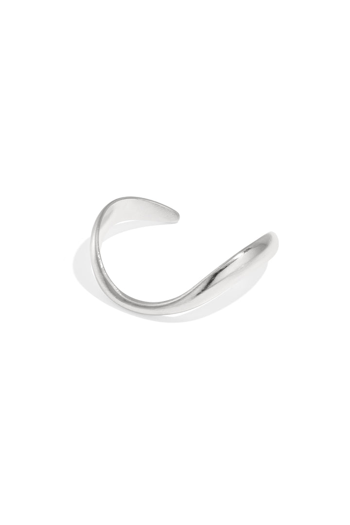 Organically shaped bangle