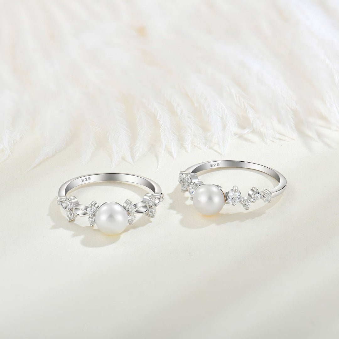 Zilveren ring met parel en zirkoon