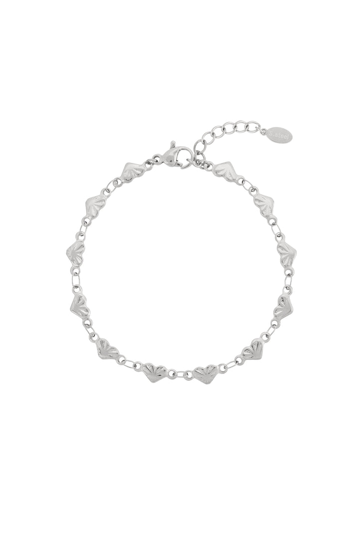 Strong heart bracelet